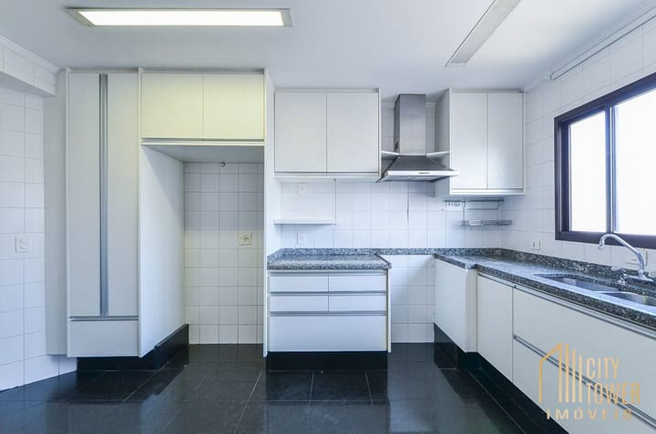 Apartamento à venda com 2 quartos, 295m² - Foto 5