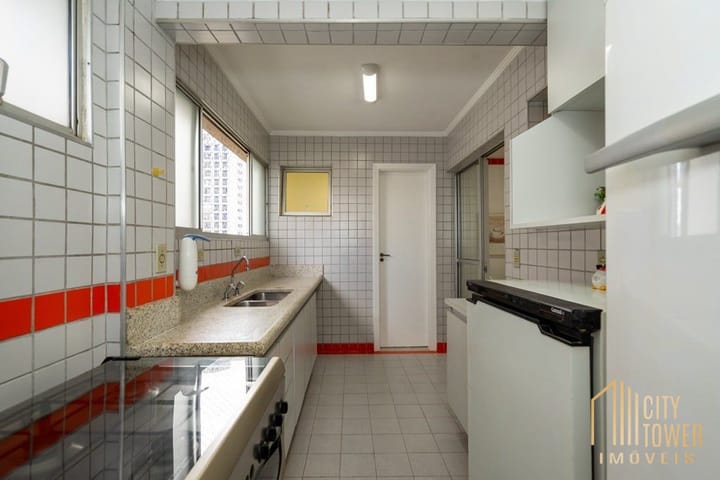 Apartamento à venda com 2 quartos, 77m² - Foto 17