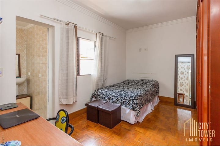 Casa à venda com 4 quartos, 131m² - Foto 11