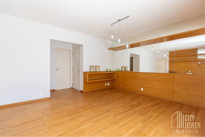 Apartamento à venda com 3 quartos, 115m² - Foto 20