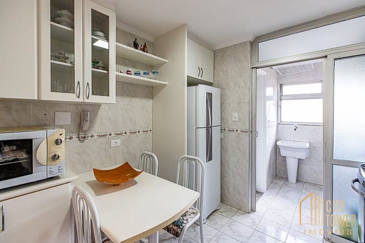 Apartamento à venda com 2 quartos, 67m² - Foto 19