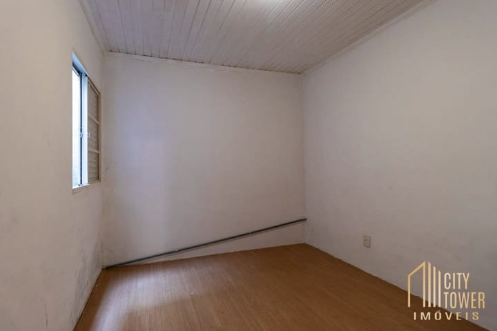 Casa à venda com 2 quartos, 140m² - Foto 9