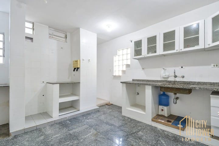 Casa à venda com 4 quartos, 205m² - Foto 41