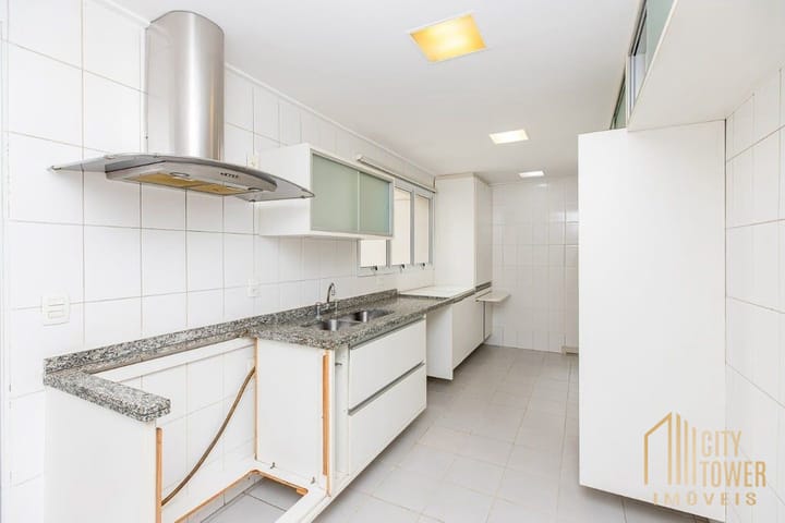 Apartamento à venda com 3 quartos, 190m² - Foto 8