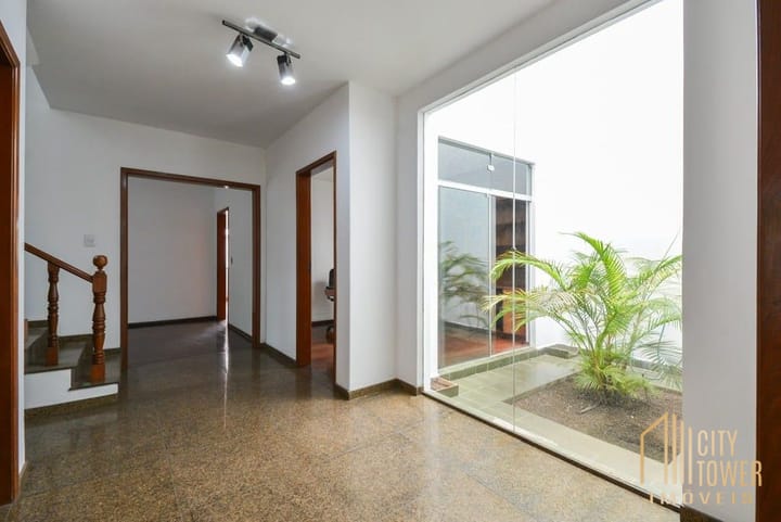 Casa à venda com 4 quartos, 331m² - Foto 39