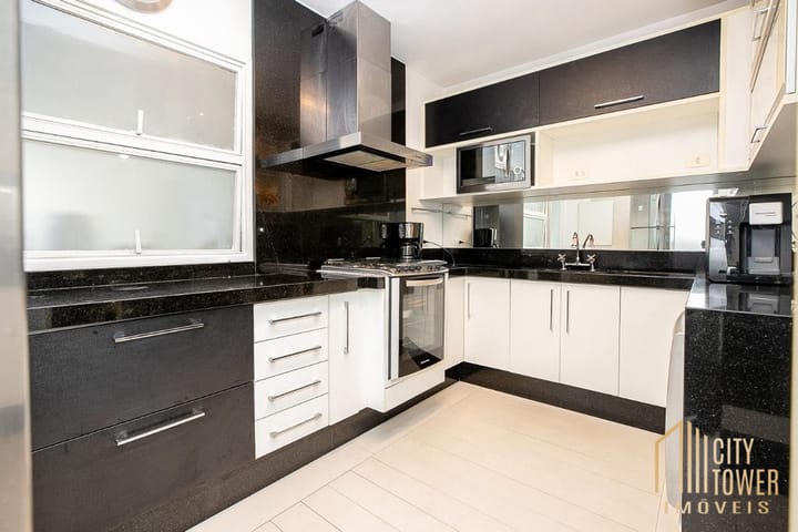 Apartamento à venda com 3 quartos, 162m² - Foto 9