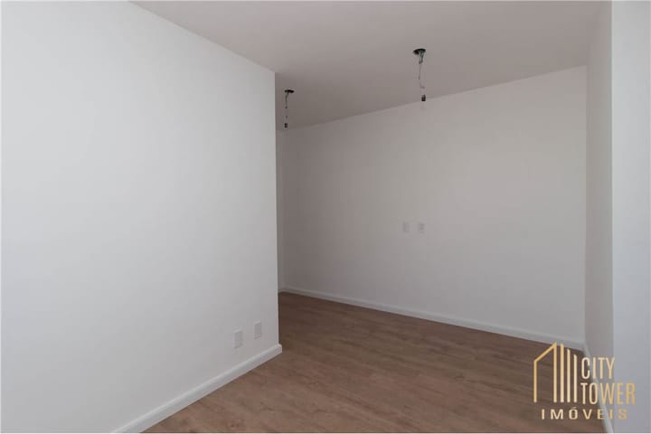 Apartamento à venda com 2 quartos, 68m² - Foto 32