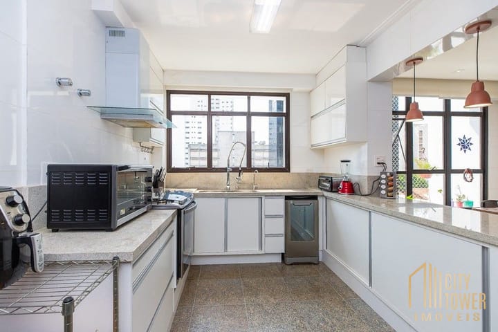 Apartamento à venda com 4 quartos, 223m² - Foto 51