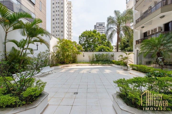 Apartamento à venda com 4 quartos, 223m² - Foto 12