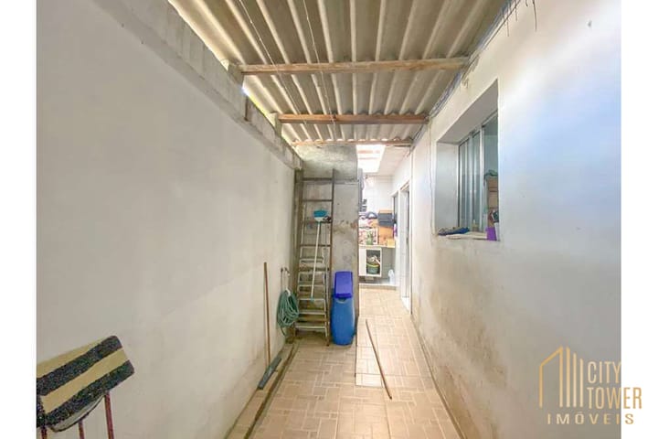 Casa à venda com 3 quartos, 84m² - Foto 11