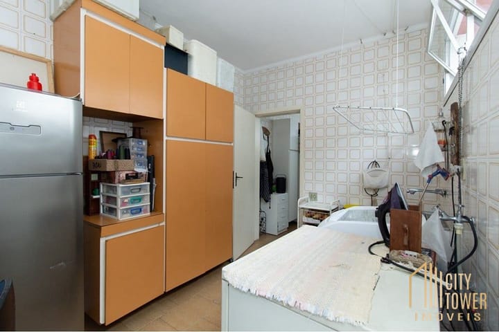 Casa à venda com 5 quartos, 330m² - Foto 14