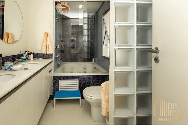 Apartamento à venda com 2 quartos, 270m² - Foto 18