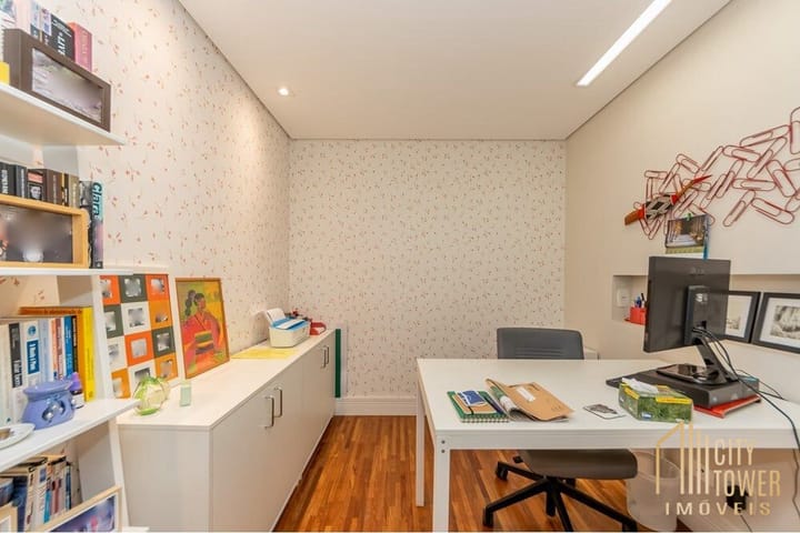 Apartamento à venda com 3 quartos, 141m² - Foto 8