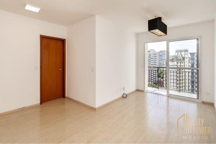 Apartamento à venda com 3 quartos, 79m² - Foto 1