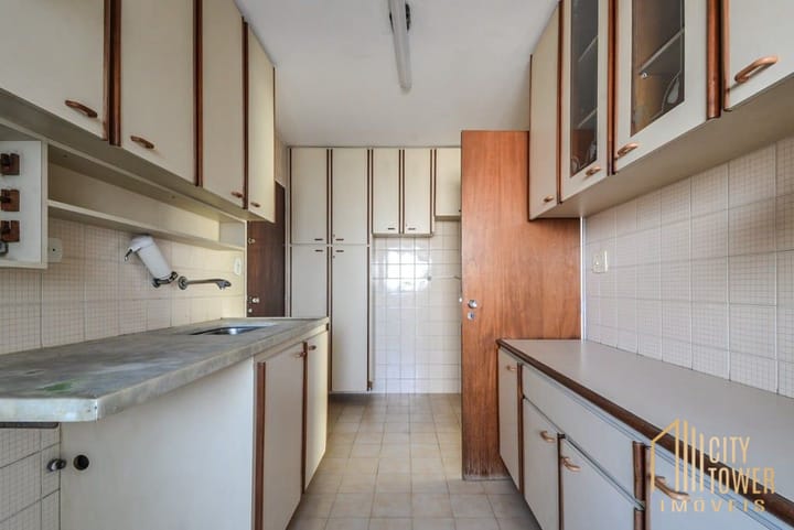 Apartamento à venda com 3 quartos, 105m² - Foto 13