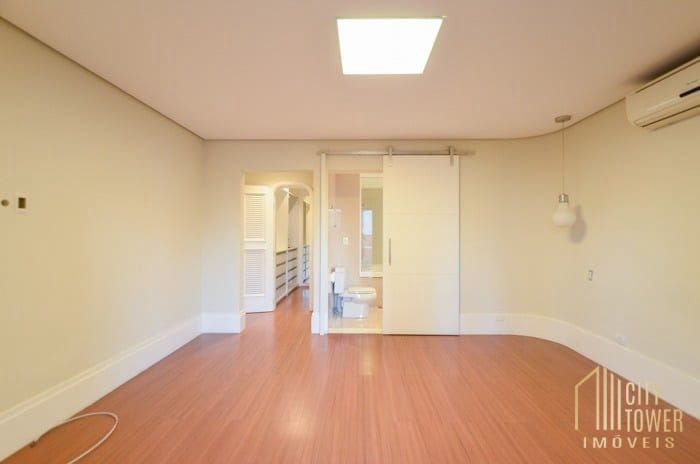 Apartamento à venda com 4 quartos, 301m² - Foto 4