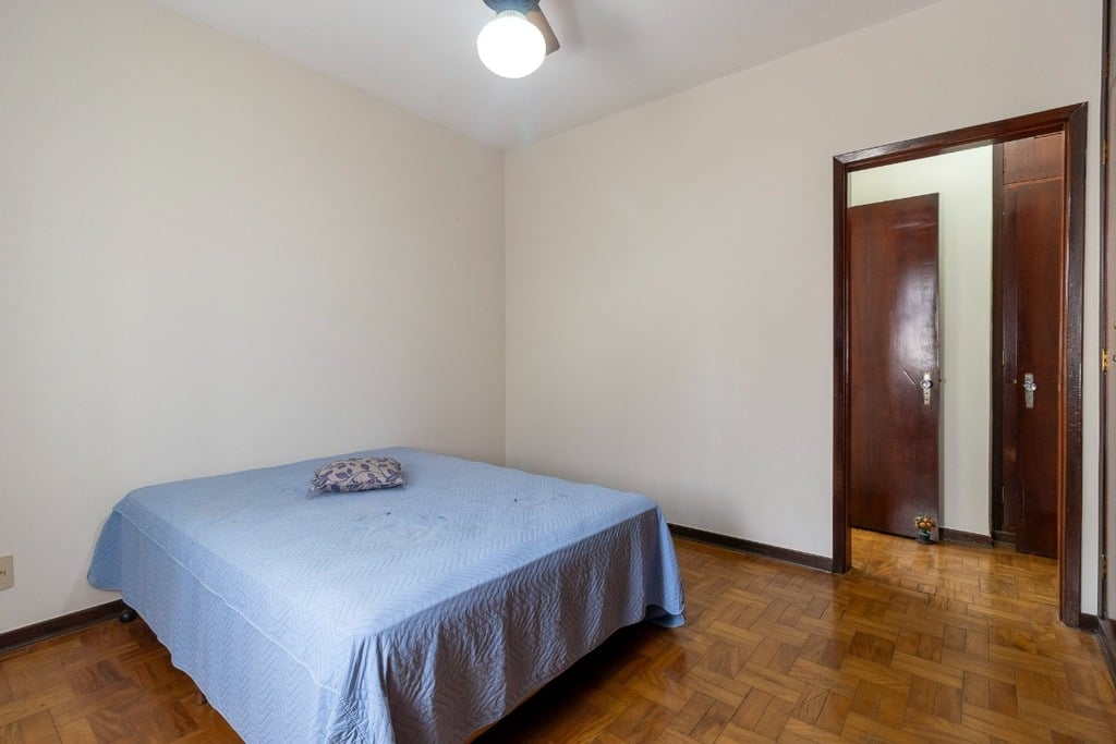 Casa à venda com 3 quartos, 193m² - Foto 14