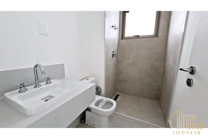 Apartamento à venda com 3 quartos, 189m² - Foto 7