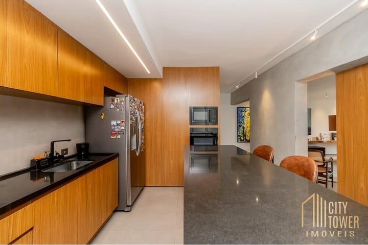 Apartamento à venda com 1 quarto, 90m² - Foto 11