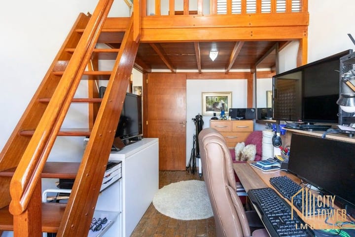 Casa à venda com 2 quartos, 96m² - Foto 2