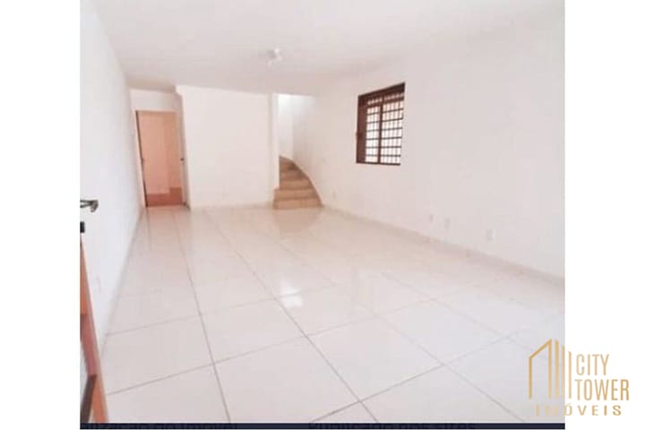 Casa à venda com 5 quartos, 131m² - Foto 14