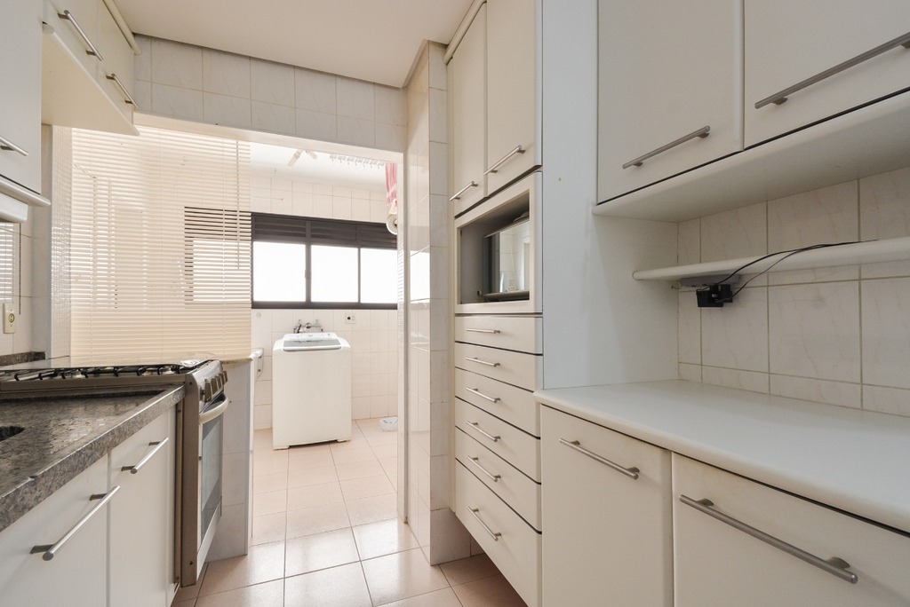 Apartamento à venda com 3 quartos, 100m² - Foto 5