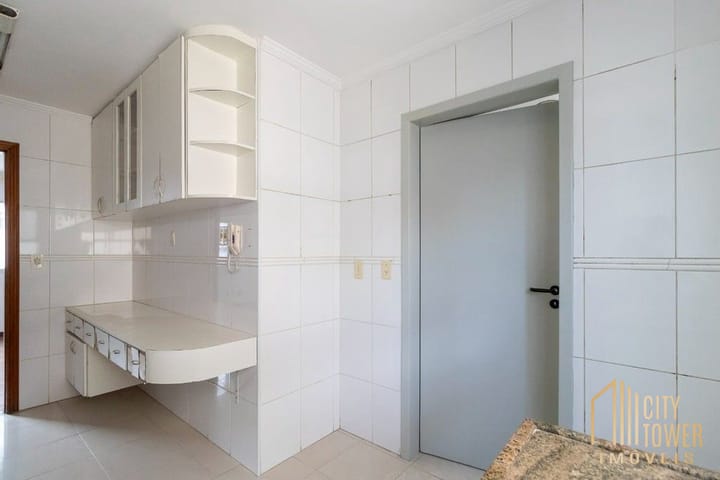 Apartamento à venda com 3 quartos, 90m² - Foto 11