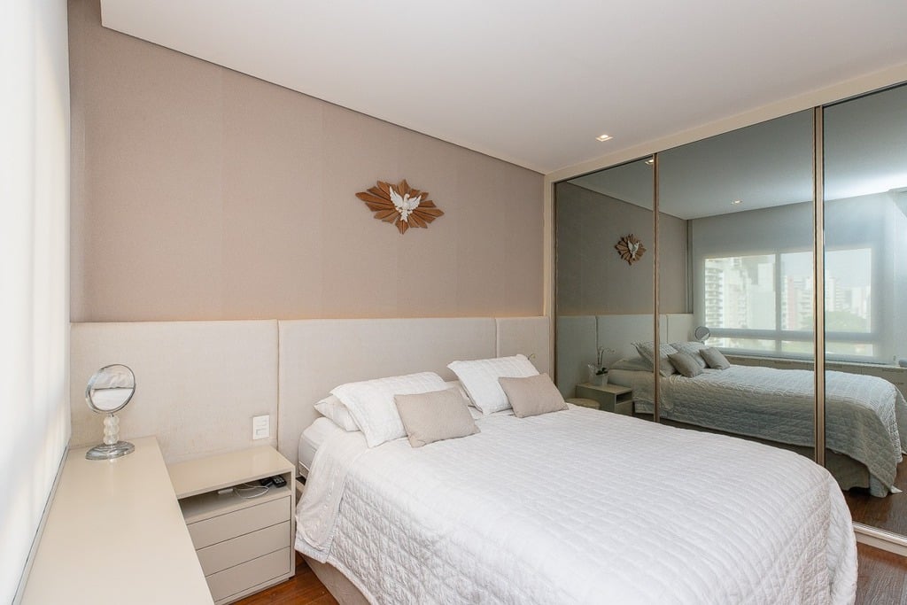 Apartamento à venda com 2 quartos, 70m² - Foto 37