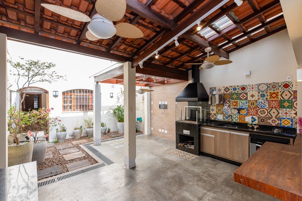 Casa à venda com 2 quartos, 136m² - Foto 11