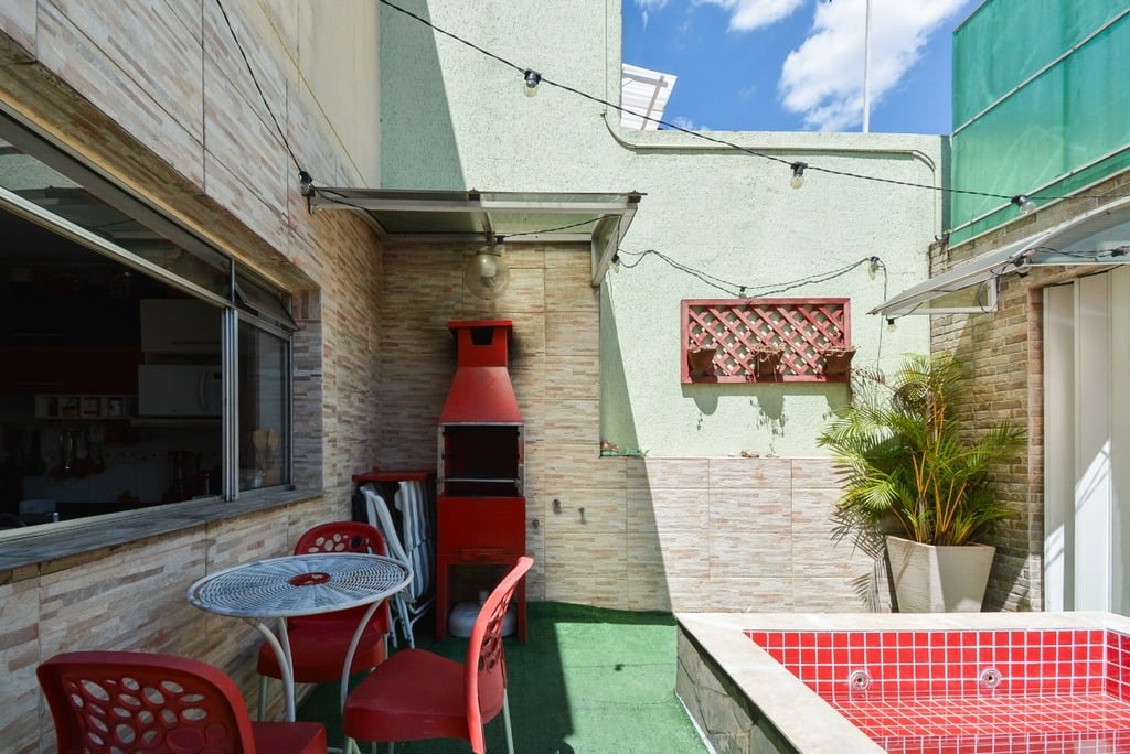 Casa à venda com 3 quartos, 350m² - Foto 25