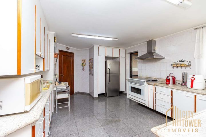 Apartamento à venda com 3 quartos, 251m² - Foto 42