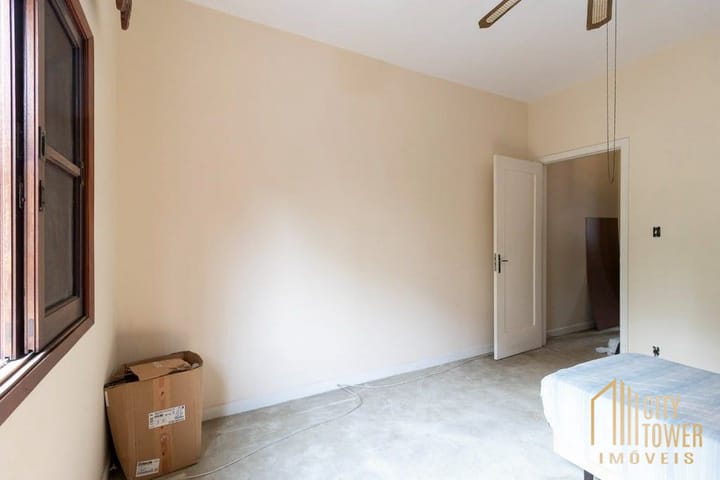 Casa à venda com 2 quartos, 100m² - Foto 7