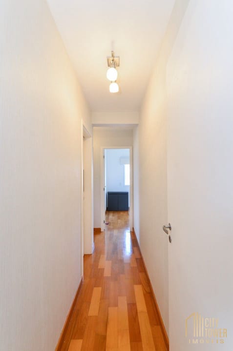 Apartamento à venda com 3 quartos, 107m² - Foto 25