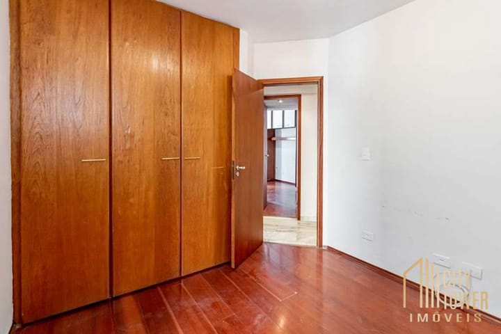 Apartamento à venda com 3 quartos, 108m² - Foto 11