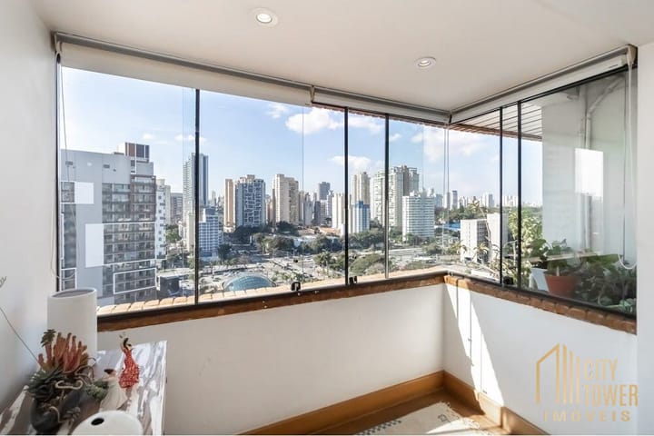 Apartamento à venda com 3 quartos, 190m² - Foto 35