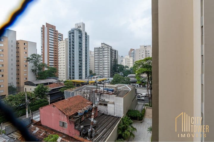 Apartamento à venda com 4 quartos, 141m² - Foto 4