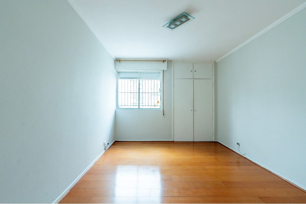 Apartamento à venda com 2 quartos, 105m² - Foto 12