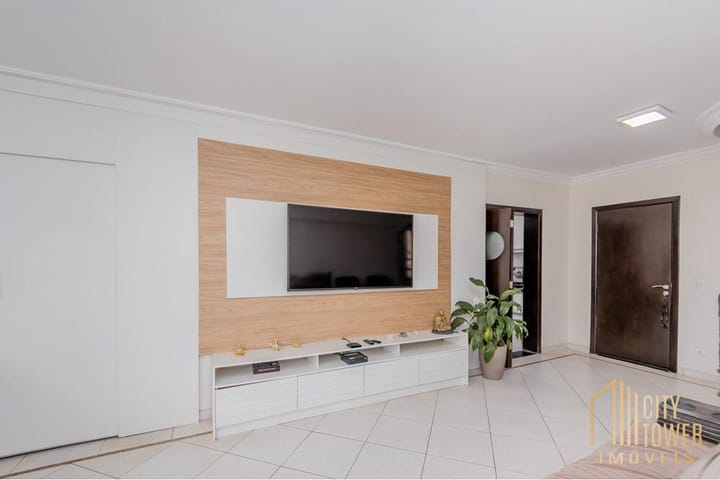 Apartamento à venda com 3 quartos, 185m² - Foto 31