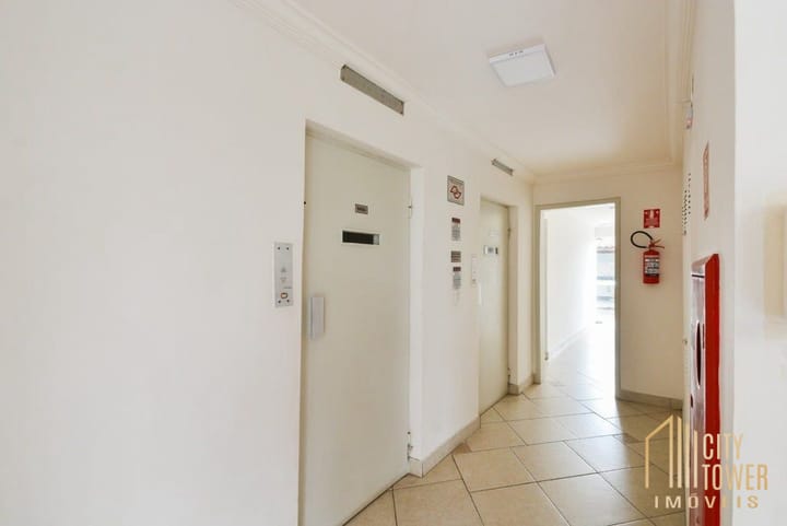 Apartamento à venda com 2 quartos, 61m² - Foto 20