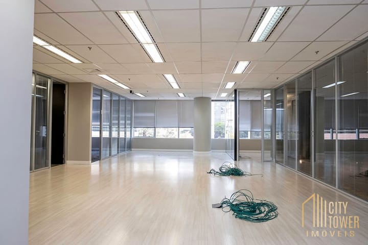 Conjunto Comercial-Sala à venda, 311m² - Foto 22