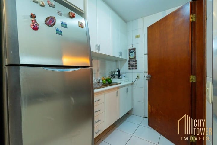 Apartamento à venda com 3 quartos, 130m² - Foto 9