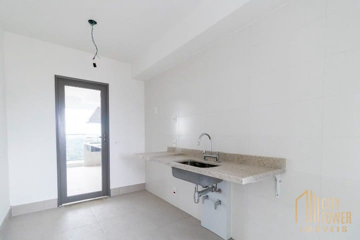 Apartamento à venda com 3 quartos, 165m² - Foto 25