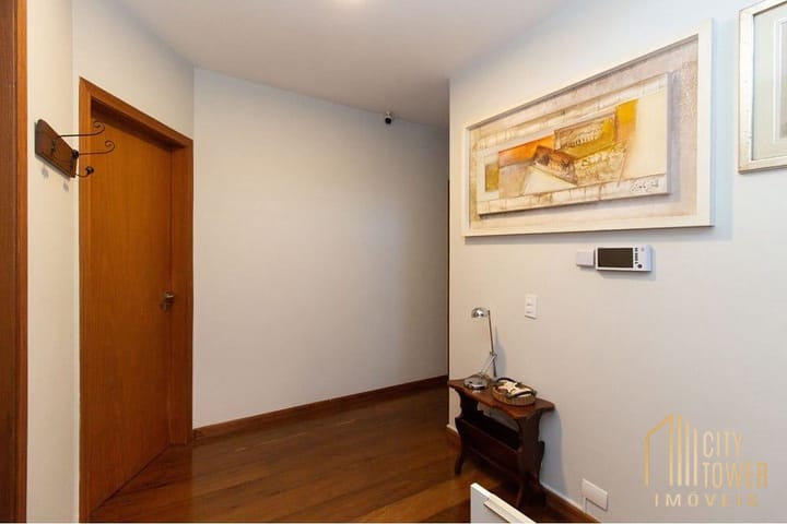 Casa à venda com 4 quartos, 314m² - Foto 6