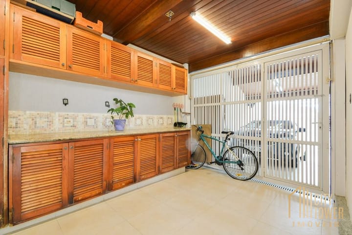 Casa à venda com 3 quartos, 200m² - Foto 30