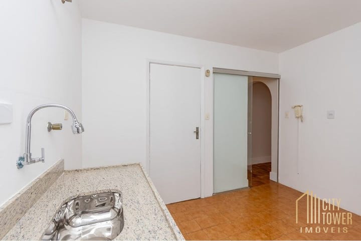 Apartamento à venda com 2 quartos, 80m² - Foto 4