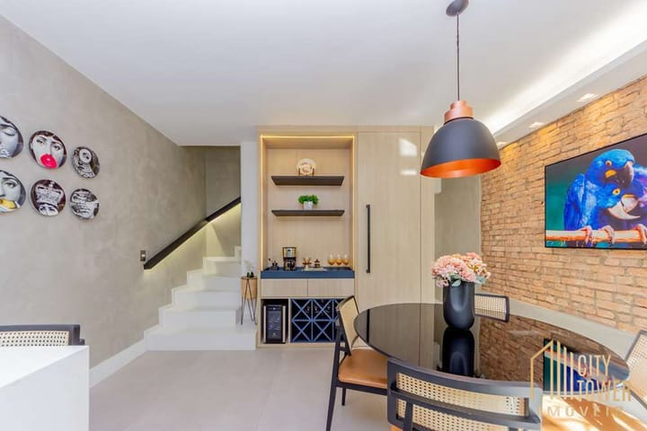 Casa à venda com 2 quartos, 120m² - Foto 4