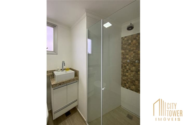 Apartamento à venda com 2 quartos, 65m² - Foto 33