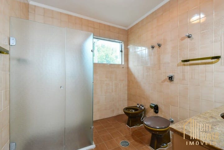 Casa à venda com 4 quartos, 331m² - Foto 10