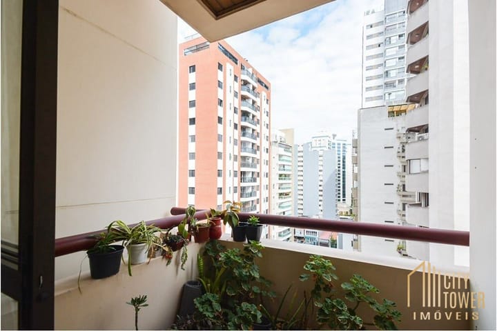 Apartamento à venda com 2 quartos, 57m² - Foto 32