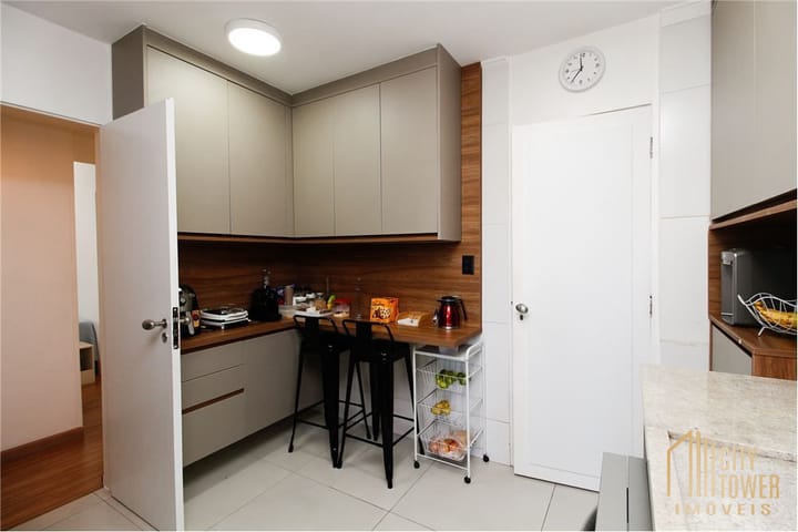 Apartamento à venda com 4 quartos, 138m² - Foto 34